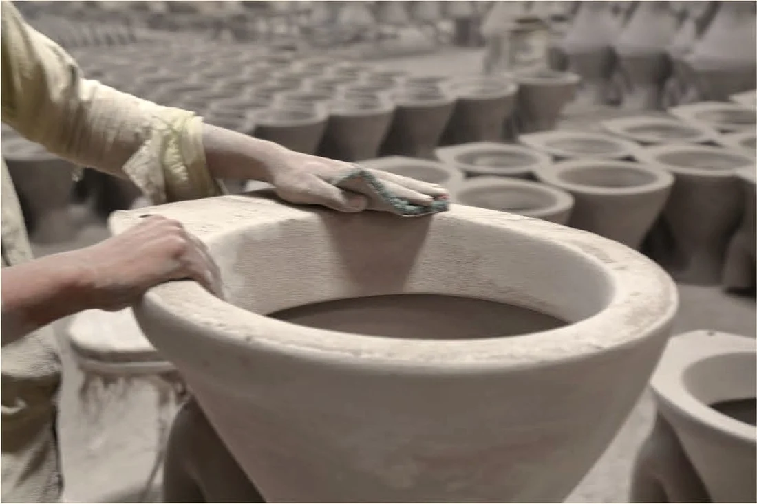 Ceramic studio, sanitaryware shaping at TRENZ